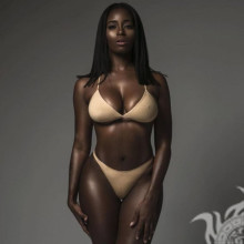 Mulher africana erótica no avatar