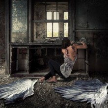 Foto de anjo caído no avatar de menina