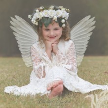 Девочка ангел самое красивое фото на аватар