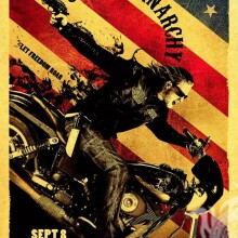 Motorradfahrer-Rocker auf dem Hintergrund des amerikanischen Flaggenavatars