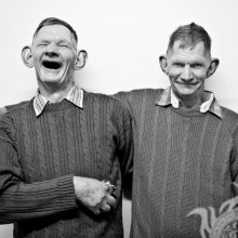 Hässliche Zwillinge Foto auf Avatar