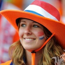 Schöne niederländische Cheerleaderin