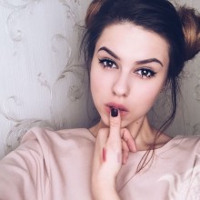 Бьюти блоггер Виктория Моисеева аватарка