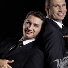 Os irmãos Klitschko na foto do perfil