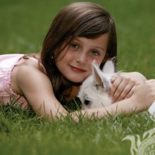 Foto eines Mädchens mit einem Hundeavatar