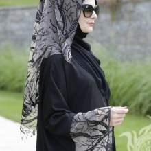 Foto de mulher muçulmana para avatar