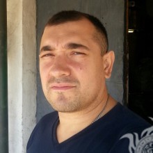 Cara masculina en descarga de avatar en perfil