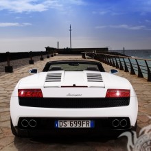 Descarga el coche Lamborghini en tu avatar