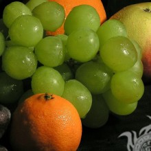 Фото апельсин и виноград скачать