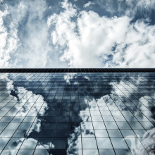 Spiegel Wolkenkratzer in den Wolken Avatar