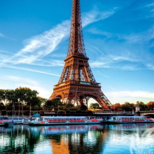 Foto da torre Eiffel perto do rio para foto de perfil