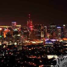 Nachtstadtlichterfoto für Ihr Profilbild