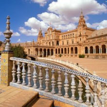 Palácio espanhol na foto do seu perfil