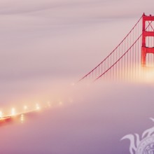 Portal dourado da ponte suspensa no avatar do nevoeiro