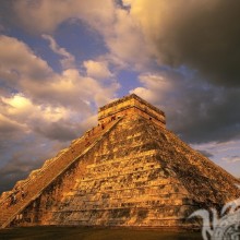 Pyramide de Khéops sur la photo de profil