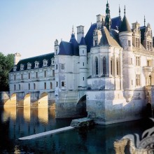Castle on the water photo on your profile picture