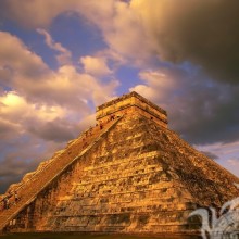 Pirámide egipcia para foto de perfil