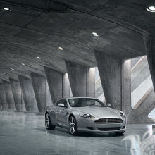 Картинка машины Aston Martin на аватарку скачать