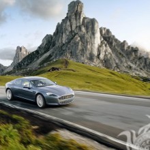 Photo of Aston Martin for my avatar