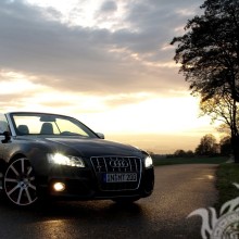 Télécharger la photo de couverture du profil Audi