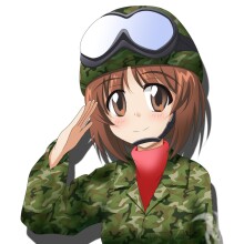 Аниме девушка в военной форме на аватарку