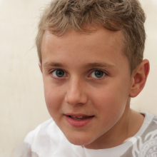 Porträt eines Jungen mit blonden Haaren Fotografie