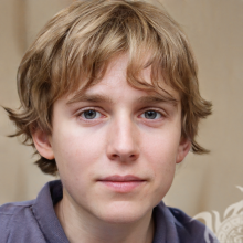 Фотография мальчика со светлыми волосами