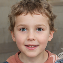 Télécharger la photo du visage un garçon mignon de 3 ans en bonne qualité