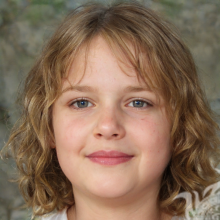 Красивое лицо девочки 11 лет