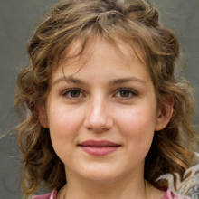 Лицо польской женщины 28 лет
