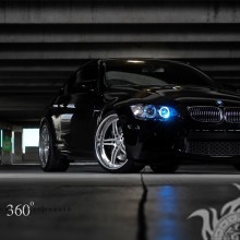 Auto BMW photo on the avatar of the guy Facebook