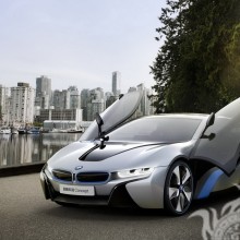 Завантажити на аватар фотку авто BMW на Фейсбук