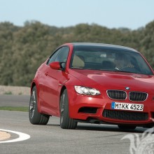 Фотка BMW на аватар завантажити шпалери