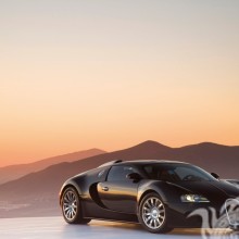 Laden Sie das Bugatti-Foto-Cover für einen 14-jährigen Jungen herunter