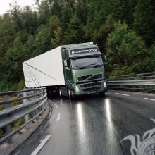 Téléchargez la photo de la voiture sur le profil gratuitement