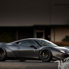Автомобиль Ferrari картинка