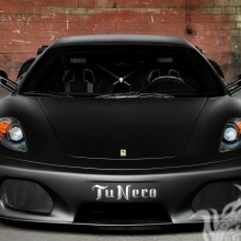 Descarga de fotos de Ferrari en el avatar de Facebook del hombre