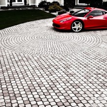 Картинка машины Ferrari на аватарку