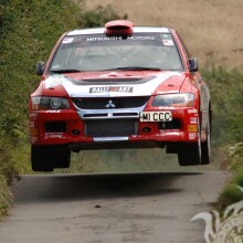 Download photo racing red Mitsubishi
