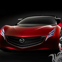 Descarga gratis una foto del avatar de un elegante Mazda rojo para niña