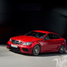 Precioso Mercedes rojo descargar foto en tu foto de perfil