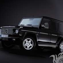 Gran crossover Mercedes negro descarga una foto en tu foto de perfil
