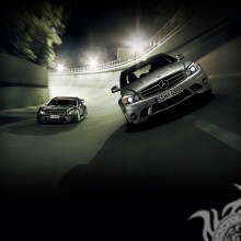 На аватарку завантажити малюнок з гри двох Mercedes