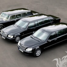 Télécharger la photo des limousines noires de luxe allemandes Mercedes