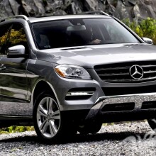 Download a photo of a German silver crossover Mercedes on your profile picture
