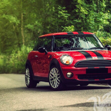 Download stylish red MINI Cooper photo to your profile picture for a girl