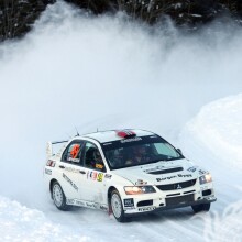 Descargar foto de carreras Mitsubishi blanco