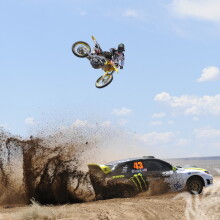 Foto legal em um avatar para sua motocicleta e carro de corrida de telefone