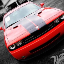 Cooles rotes Dodge-Download-Foto auf Ihrem Profilbild