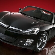 Impresionante foto de descarga del convertible Opel negro en tu foto de perfil